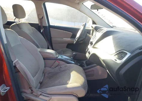 2013 Dodge Journey Sxt z USA, uszkodzony, nr VIN 3C4PDCBG3DT674876